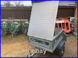 Used car trailer