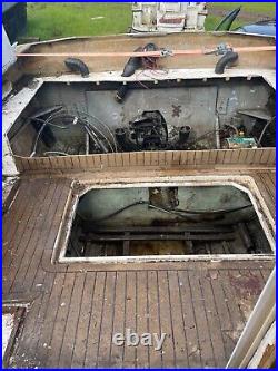 Used fishing boat and trailer project no engine