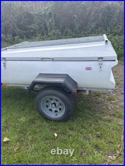 Venter Expedition trailer for camping off road Land Rover roof tent etc