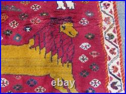 Vintage Traditional Hand Made Oriental Gabbe Wool Red Rug 142x103 Animal Lion